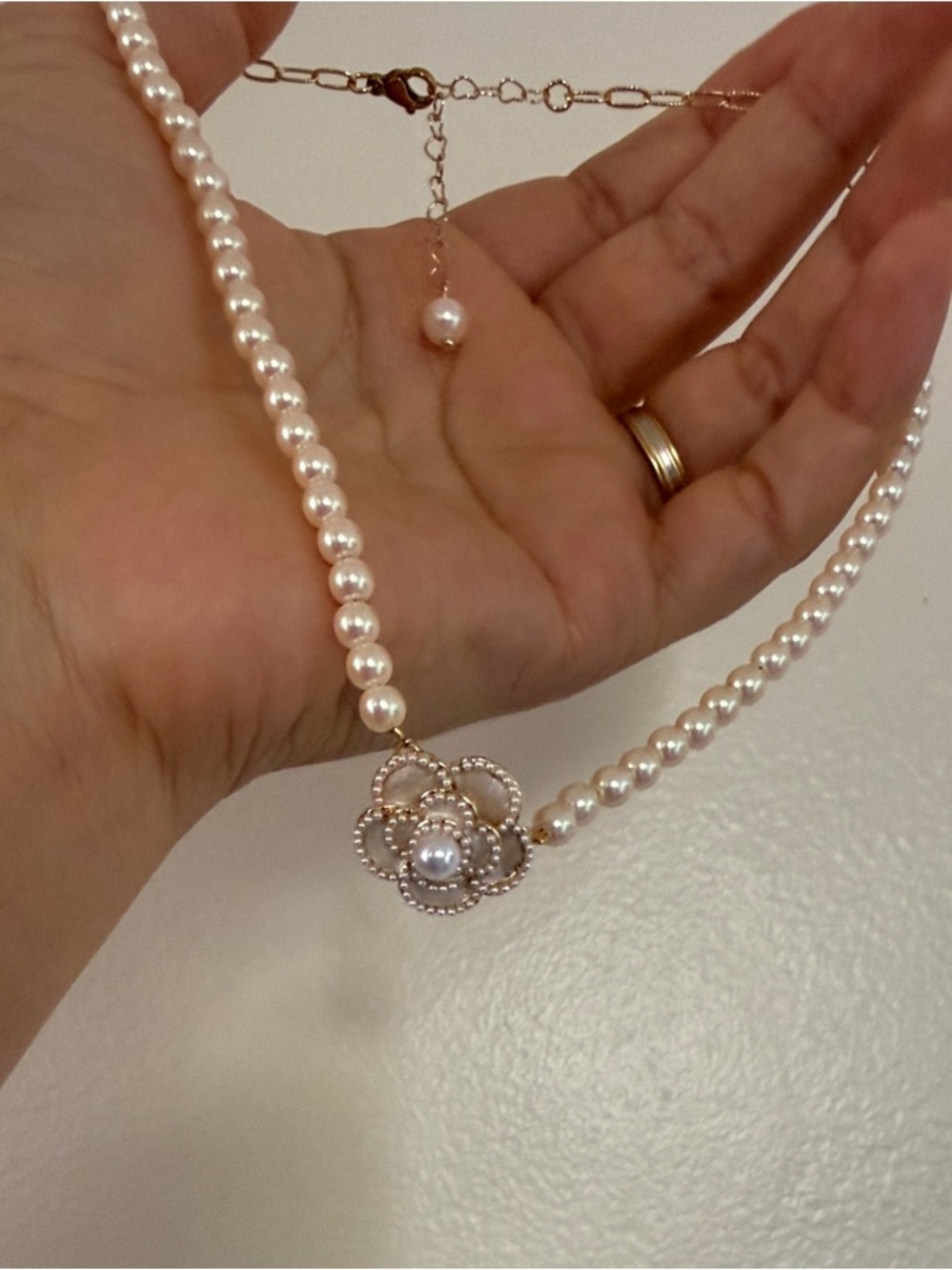 Pearl Flower Choker Necklace - Gold Accent - Picture 2 of 2